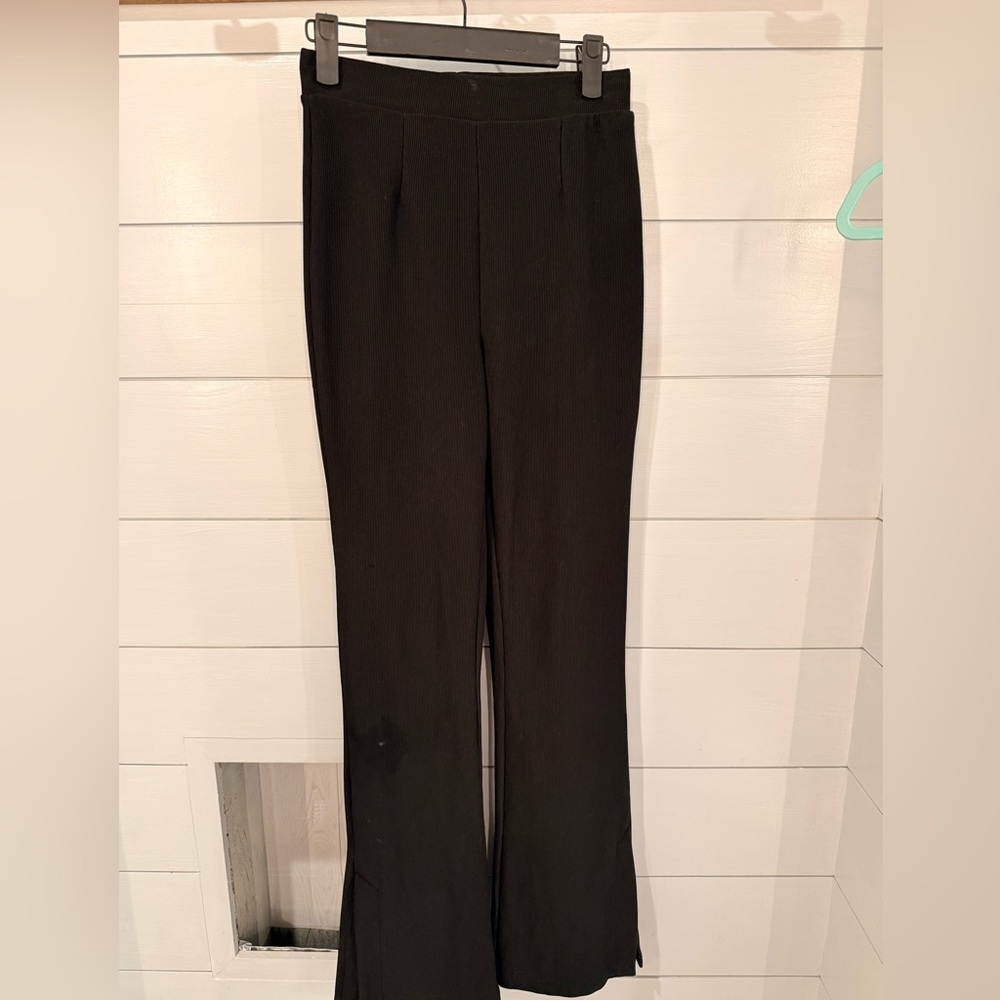 Bershka Elegant Black Flare Pants sz Small